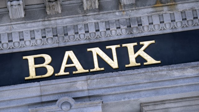 Европа е на прага на банкова криза