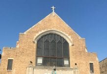 Храмът “Св. Иван Рилски” в Чикаго с нов кръст