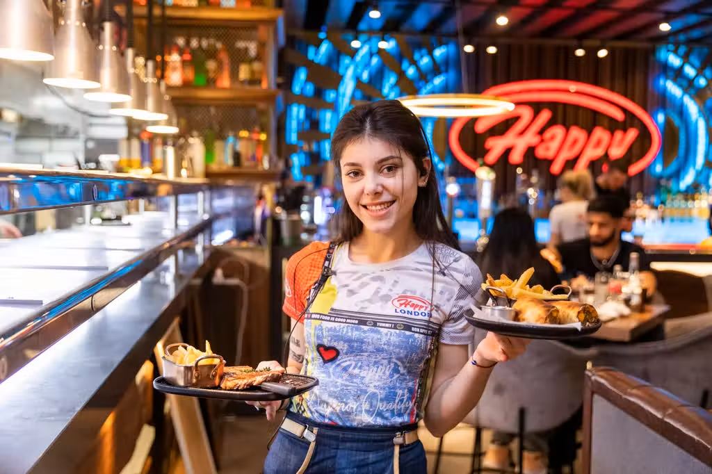 British Restaurant Awards 2022: Happy in Piccadilly Circus обявен за най-добрия ресторант в Лондон